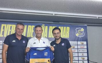 Walter Ribonetto fue presentado como nuevo Director Técnico de Everton