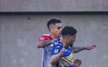 Everton golpeó en Copiapó y sigue en carrera en Copa Chile